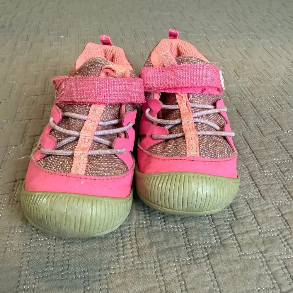 OshKosh Hot Pink Glitter Sparkle Velcro Hook & Loop Sneakers Baby Toddler Girl 7